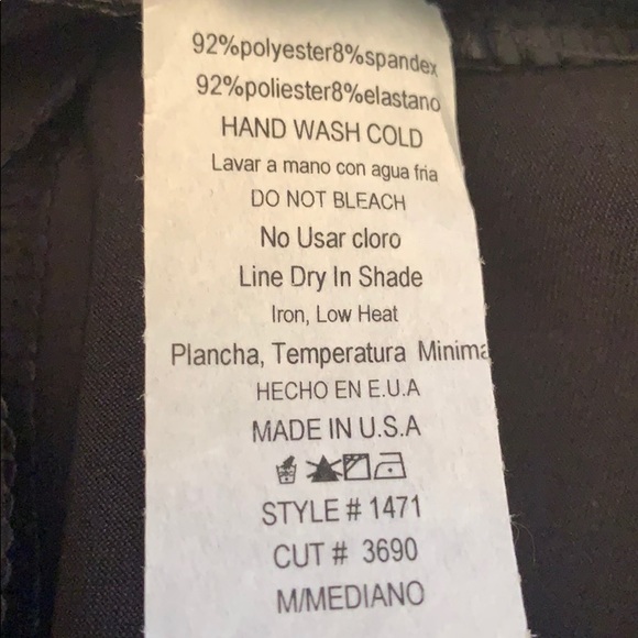 ‼️1 LEFT‼️Black Vegan Leggings - Picture 6 of 6